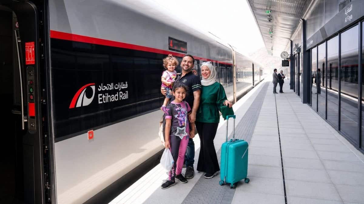 Etihad rail station dubai opening dates