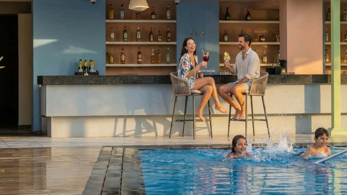 Pool day pass At Radisson Blu Deira Creek Summer Deal