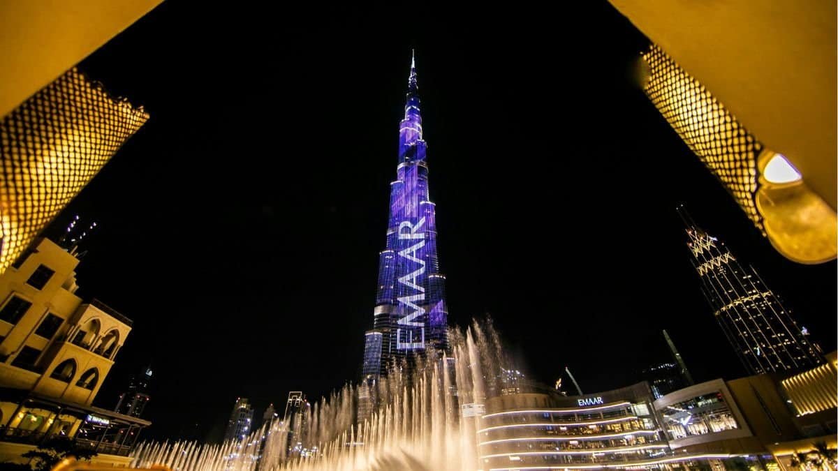 burj khalifa luxury facilites